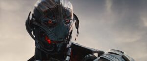 "Tuli kyllä sellainen olo elokuvasta, että jäi perus Marvel-tason alapuolelle. Olenkin kuullut muiltakin tuosta että liian voimakkaita sankareita, mutta lisätäkseni vielä Ultronin haaskattu potentiaali ja todella outo leikkaustyö, kun ihmiset pomppivat paikasta toiseen ja asioita tapahtui deus ex machina malliin." - Rami Kylä-Uuppo "Avangersit oli musta vähän liian ylivoimaisia. Ultron parkaa kävi ihan sääliksi. Toisaalta Ultronin hahmo oli just siksi leffa parasta antia, että hän oli musta hyvin samaistuttava ja symppis pahis. Mietin myös, että ehkä tämä nimenmukaisesti oli ennen kaikkea Ultronin elokuva ja siinä mielessä tragedia." - Anitta Iso-Markku Kuva: ©The Walt Disney Company Nordic.
