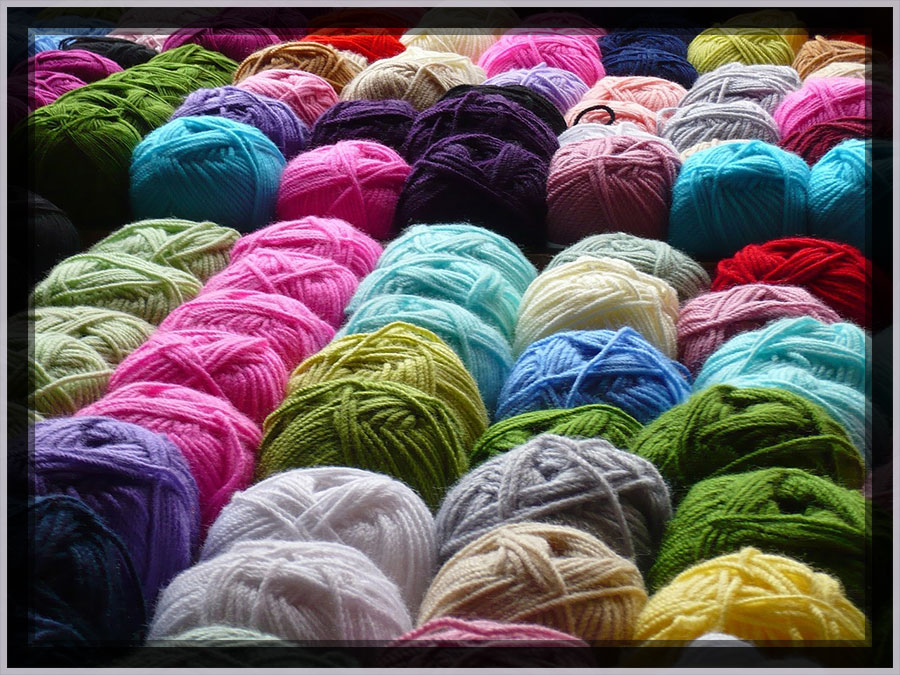 Nörttityttöjen joulutoiveet, osa 8: Lankaa, lisää lankaa!